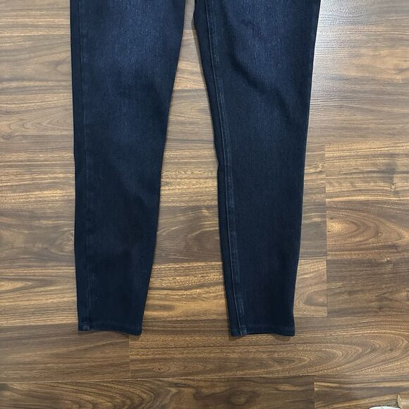 SPANX Jean-Ish Ankle Leggings Pull On Size M Blue Denim Stretch Jeggings EUC - Picture 2 of 14